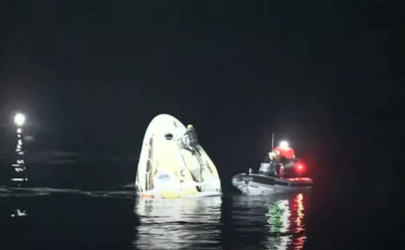 La nave americana Crew Dragon è atterrata con successo nel Golfo del Messico