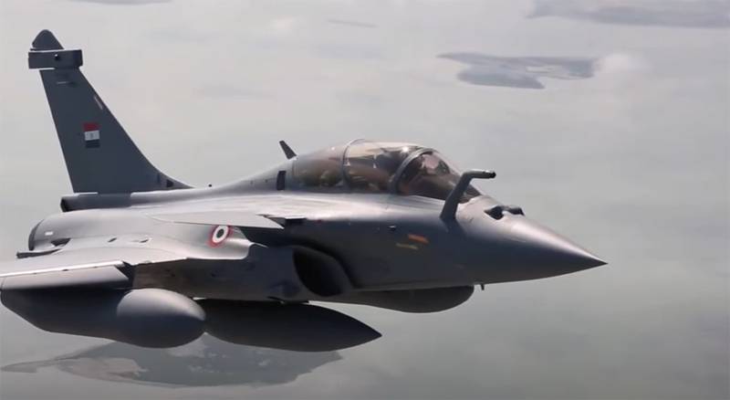 Les chasseurs Rafale égyptiens coûtent 70 millions de dollars de moins que l'Inde