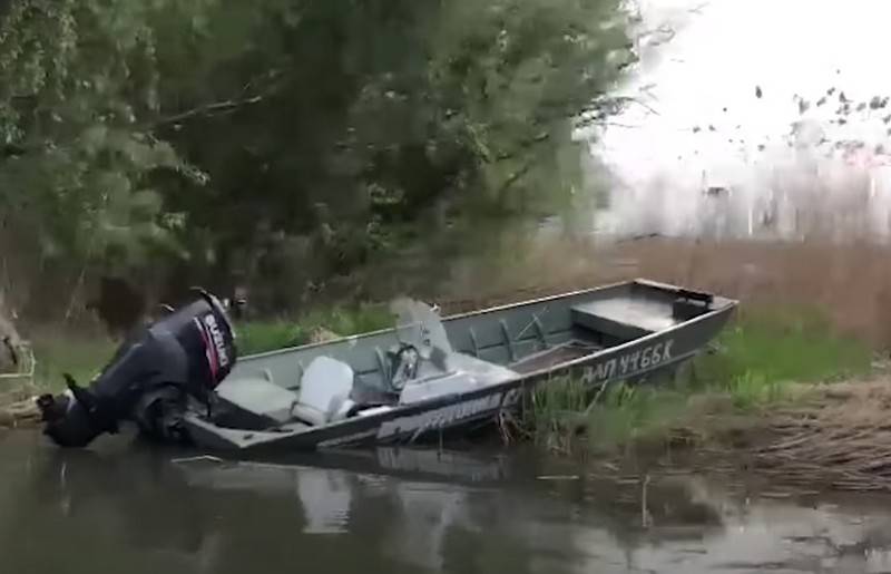 Barco a motor com guardas de fronteira ucranianos virou na região de Odessa