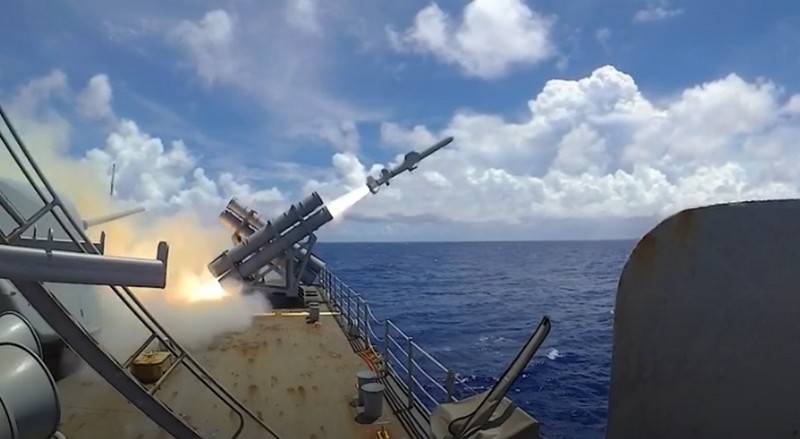 La perte de plus d'un millier de lanceurs de missiles: les conséquences du déclassement anticipé des croiseurs de l'US Navy