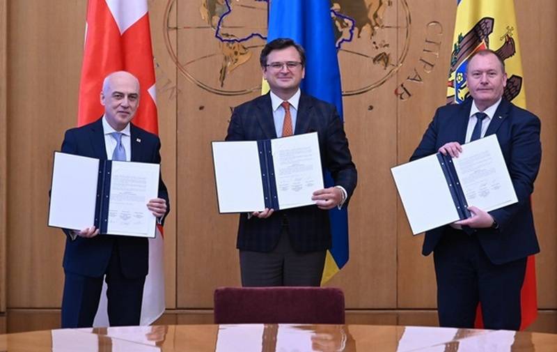 "Trio associato": Ucraina, Georgia e Moldova hanno deciso di collaborare per entrare a far parte dell'UE