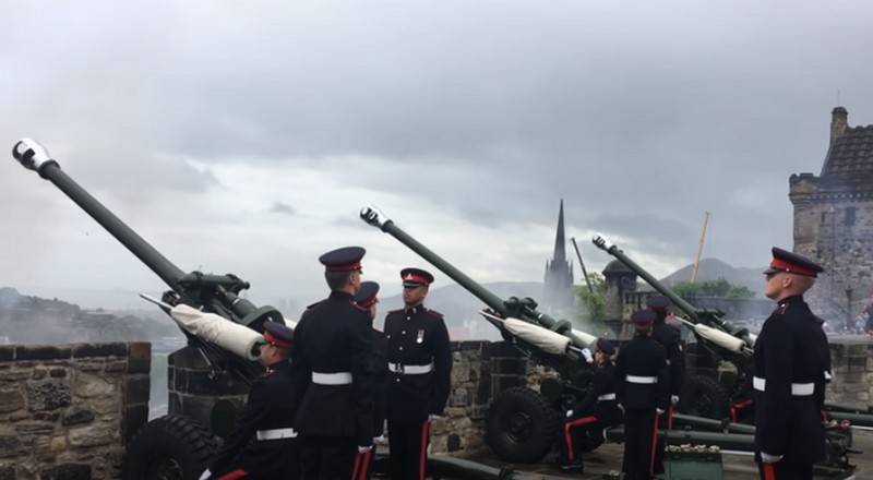 "Es hora de abandonar a los reclutas menores de edad": en Gran Bretaña instan a pasar al ejército de "adultos"