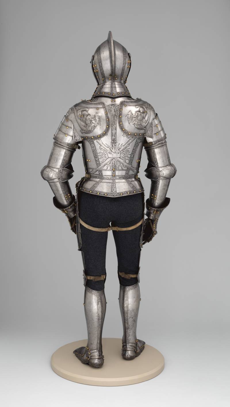 Disfraz medieval de Maximillian Knight completo de armadura de  guerrero : Ropa, Zapatos y Joyería