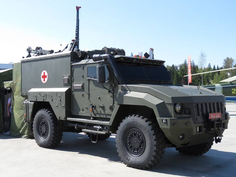 Sanitary armored car "Linza" and its prospects