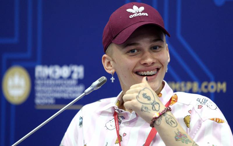 Преступление против человечности: Даня Милохин – новый «маяк» для молодежи