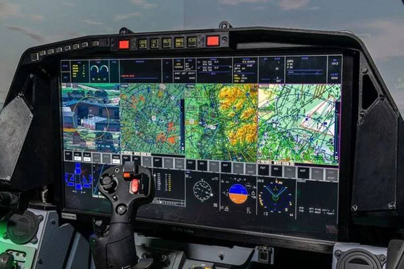 “有很多信息，有时甚至太多”：飞行员评论欧洲战斗机台风战斗机驾驶舱的新显示器
