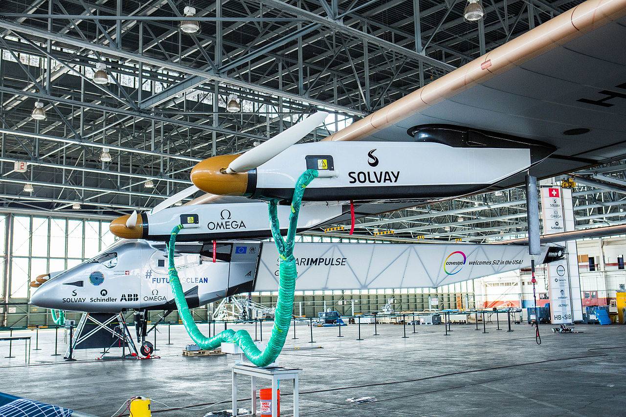 Самолет Solar Impulse 2 станет «атмосферным спутником» для ВМС США