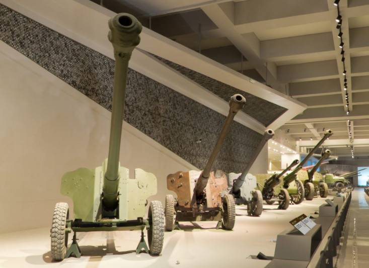 Chinese anti-tank artillery during the Cold War