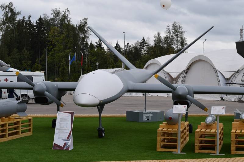 El UAV de reconocimiento de ataque de altitud media "Sirius" comenzó a prepararse para la producción.