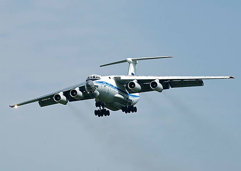 रूसी एयरोस्पेस बलों के वीटीए के विमान ने काबुल हवाई अड्डे से उड़ान भरते हुए निकासी अभियान पूरा किया