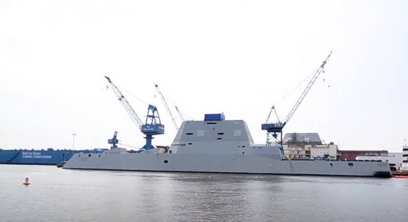 Последний «стелс»-эсминец типа Zumwalt впервые вышел в море