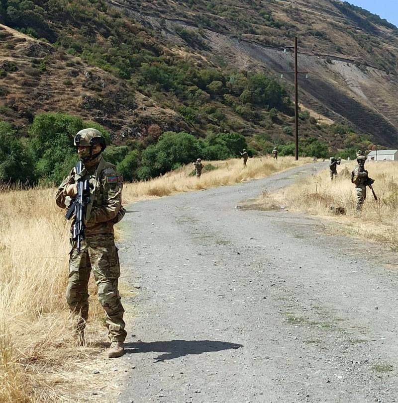 "Anlaşma normlarının kötüye kullanılması": Ermenistan, Laçın koridoru bölgesindeki Azerbaycan-Türk askeri tatbikatlarına tepki gösteriyor