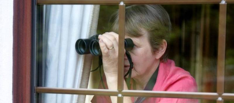 Европа и Россия: подглядывание за подглядывающими