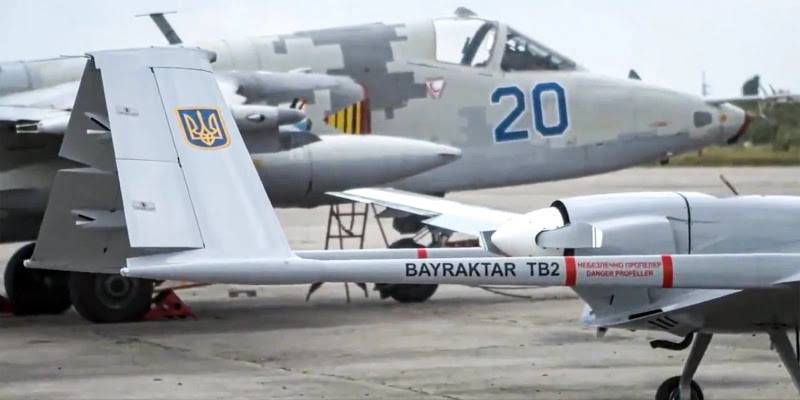 Turecko postaví na Ukrajině školicí středisko pro operátory tureckých dronů Bayraktar TB2