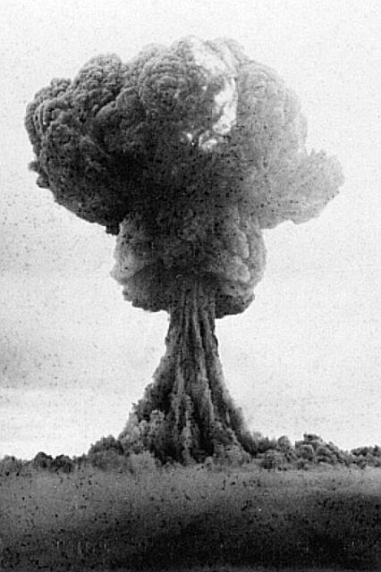 Các vụ thử hạt nhân dưới lòng đất đầu tiên của Liên Xô