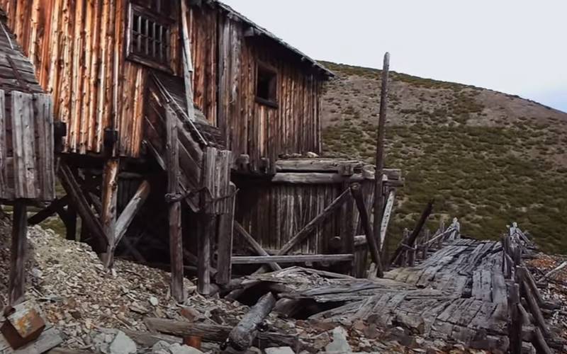 "Campo rotondo del Gulag con una bella illuminazione": critico cinematografico blogger sul film "Ivan Denisovich"