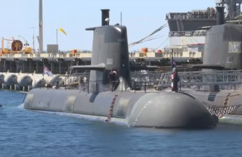 Australien hoppas kunna ta emot nya atomubåtar från USA innan dess ubåtar går ut