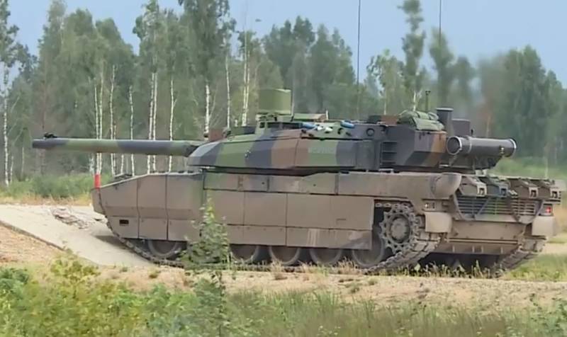 فرنسي متحمس ينشر وثائق سرية على دبابة Leclerc في منتدى لعبة الكمبيوتر الروسية  War Thunder