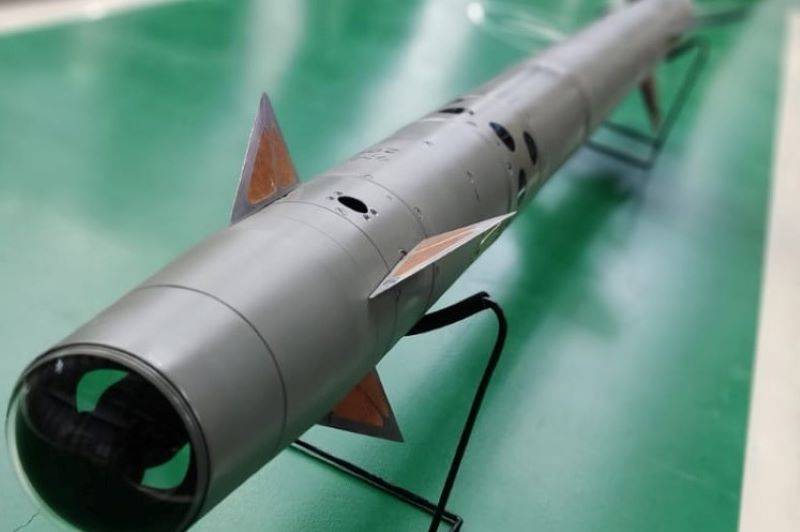 러시아군은 새로운 Strela-9M333 대공 미사일을 받았습니다.