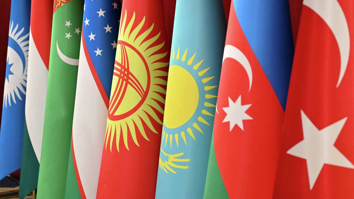泛突厥主义：从高加索到咸海和乌拉尔