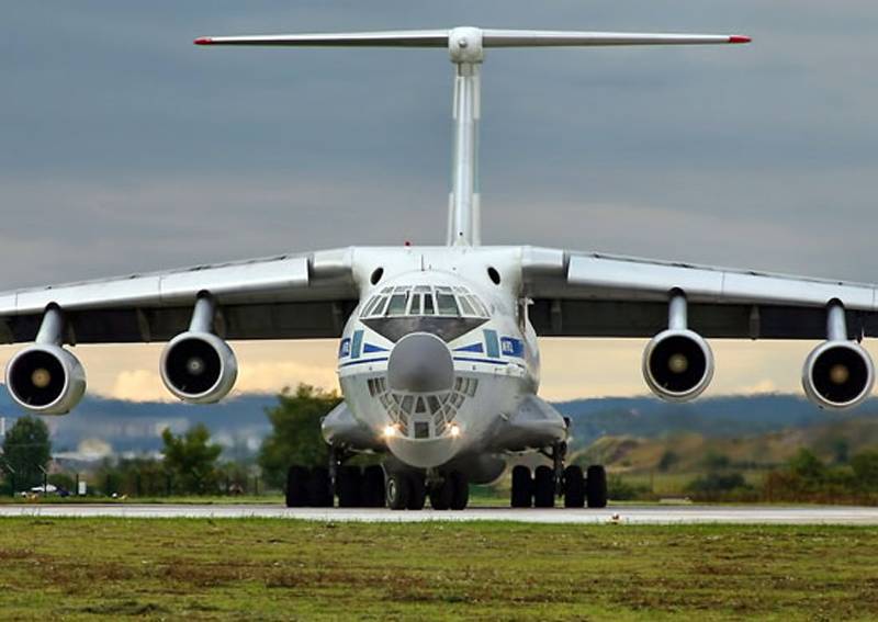 폴란드와 러시아에서는 "군용 수송 항공기로 인한 러시아 공수 부대의 제한된 능력"에 대한 폴란드 간행물의 자료에 대해 논평합니다.