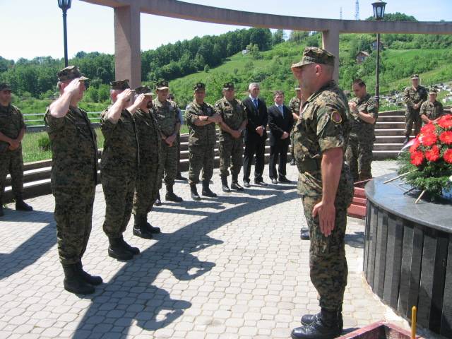 ヨーロッパの専門家：今日のヨーロッパとNATOでは、バルカン半島での警戒を失いながら、ウクライナを見つめています。