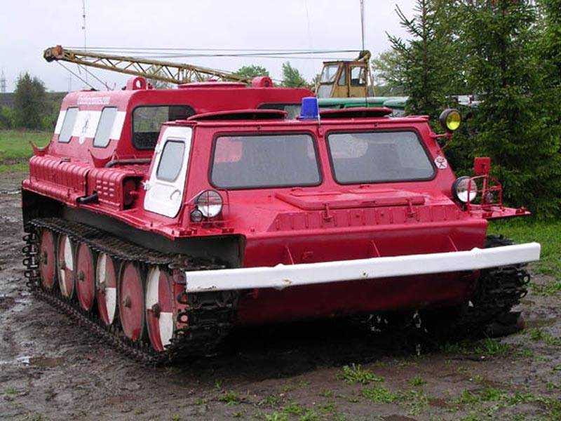 Soldados universales: vehículos de extinción de incendios con orugas