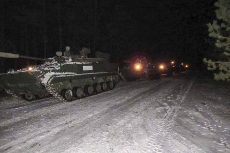 "रूस सैन्य उपकरणों की सामरिक संख्या को छुपाता है": बेलारूस में आरएफ सशस्त्र बलों के बख्तरबंद वाहनों के आगमन के बारे में पोलिश प्रेस में