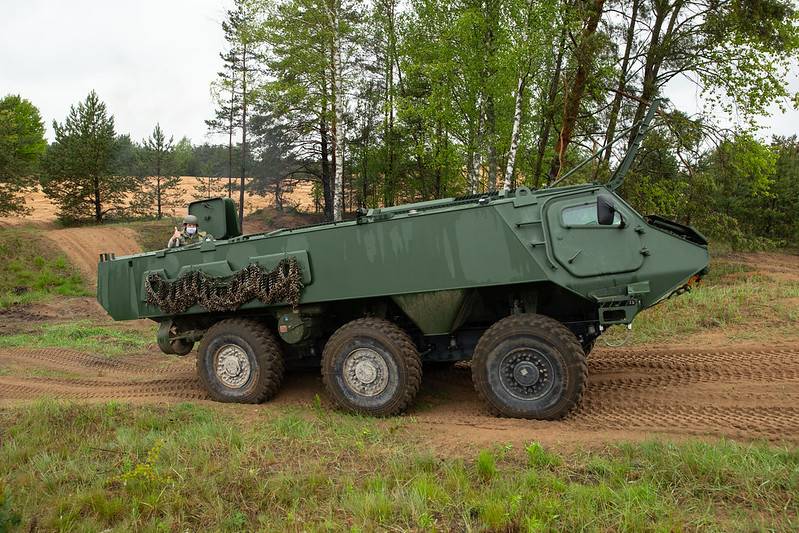 芬兰武装部队订购了第一辆 Patria 6x6 装甲运兵车