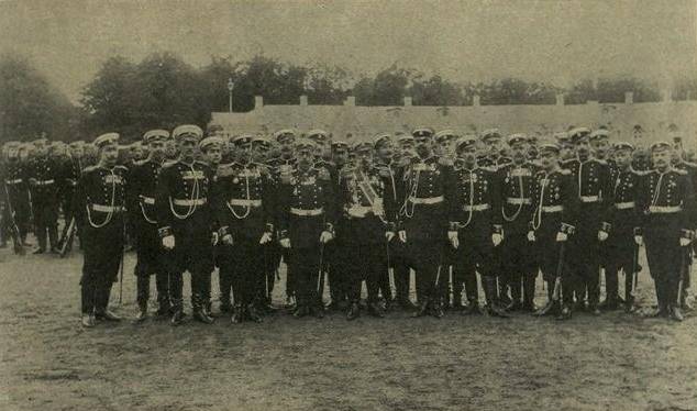 Гвардейский экипаж в бою