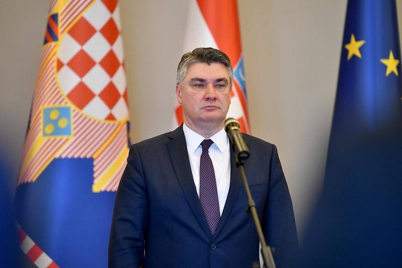 Kroatischer Präsident: Statt Verhandlungen mit Donbass treten die ukrainischen Behörden unvorsichtigerweise in eine Konfrontation mit einer Atommacht