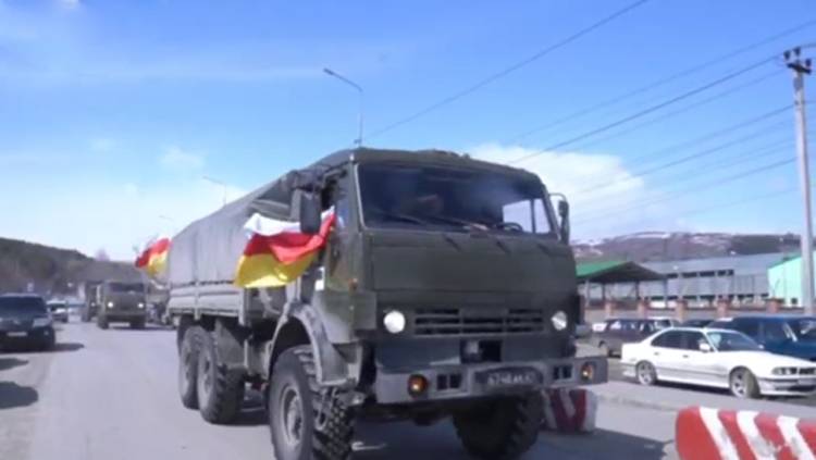 Des militaires d'Ossétie du Sud sont partis participer à la libération du Donbass