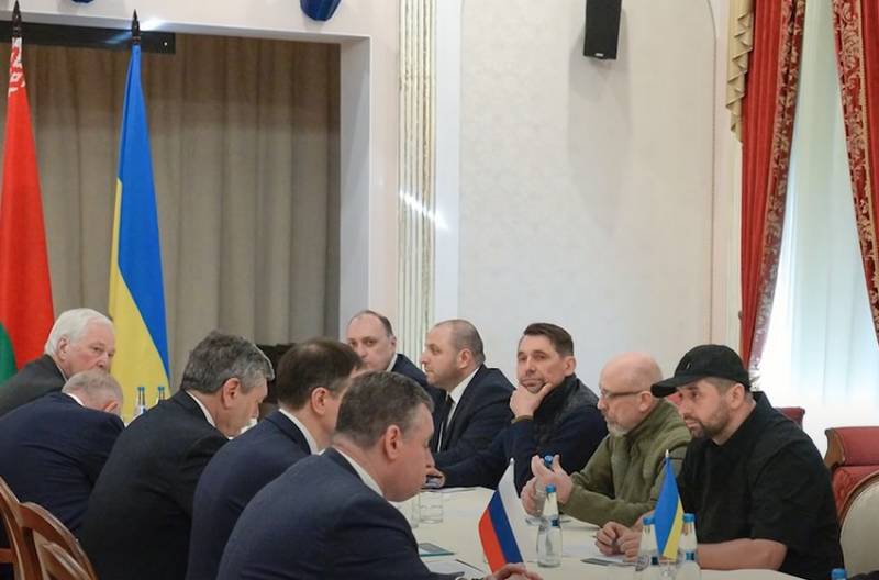 На Украине раскрыли требования, выдвинутые российской делегацией на переговорах