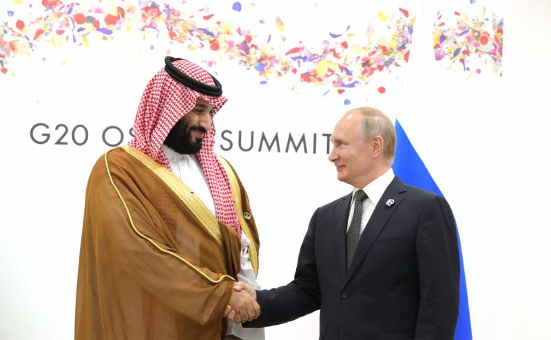 Американская пресса: Саудовские власти и власти ОАЭ отказались обсуждать с США тему нефти и Украины