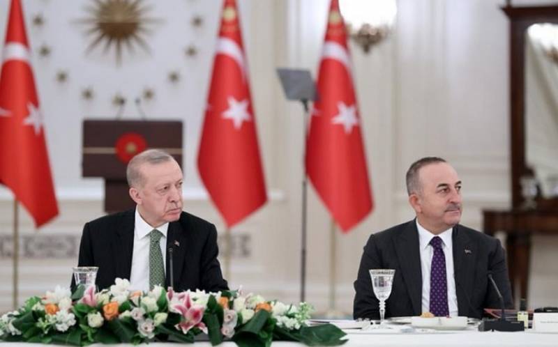 Турция отказалась присоединяться к европейским санкциям против России