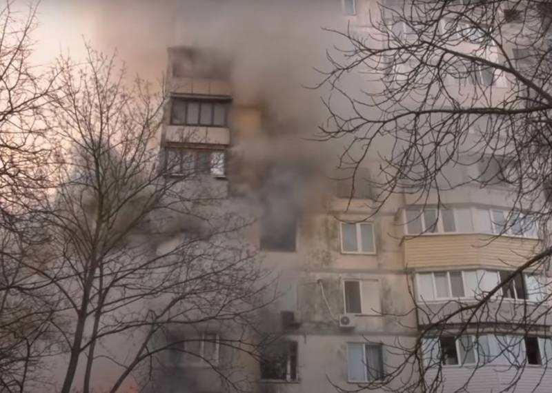ВСУ продолжили обстрелы мирных кварталов Херсона и Киева