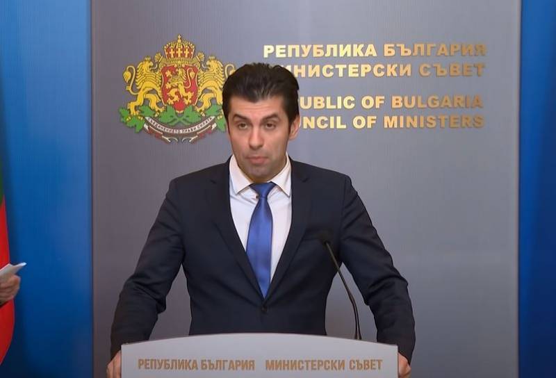 Премьер-министр Болгарии заявил об отказе страны предоставлять Украине военную помощь