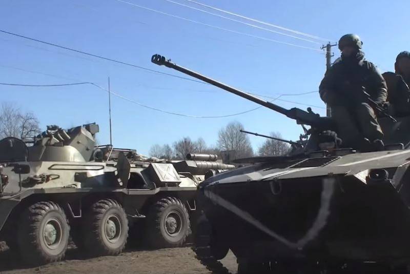 Российские десантники нанесли удар по колоннам военной техники националистов под Киевом