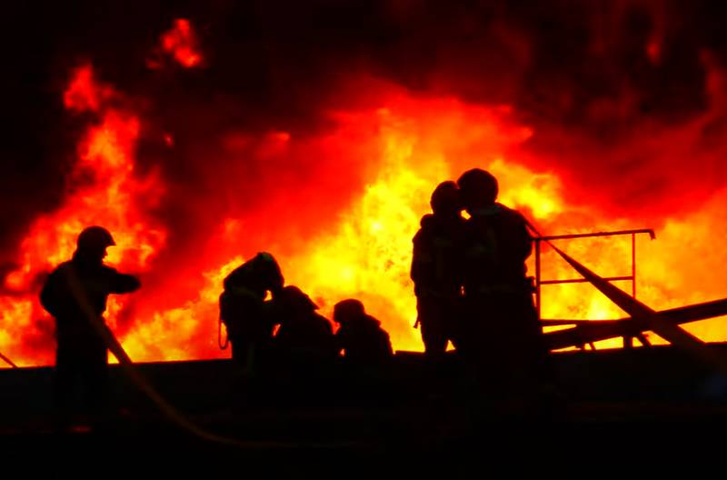 Ракетным ударом уничтожена снабжавшая ВСУ топливом нефтебаза в Ровенской области