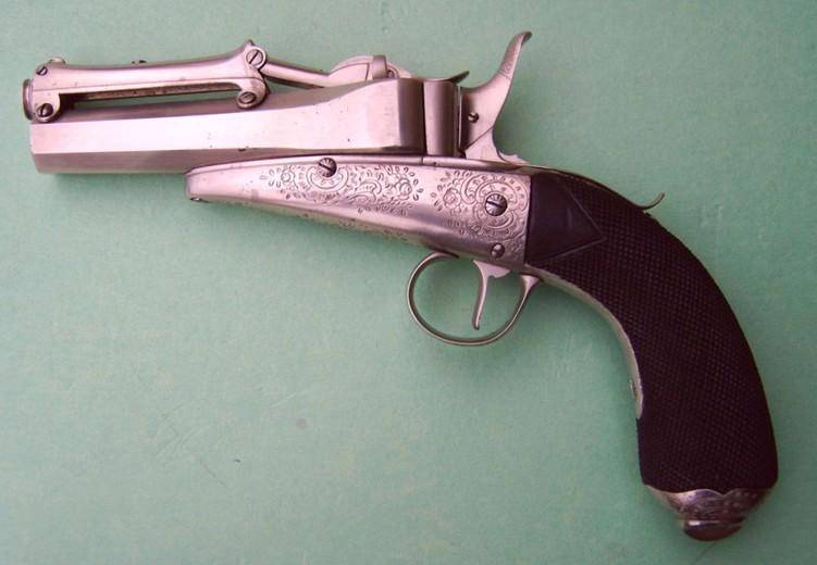 Revolvere și pistoale de la Victor Collette