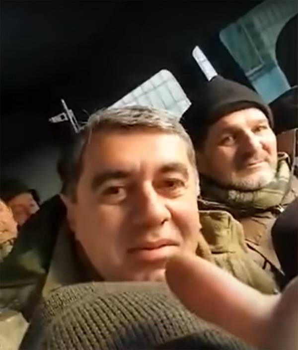The ex-Minister of Defense of Georgia, who fought on the Ukrainian side near Kiev, said that he was leaving Ukraine together with the Georgian "volunteers"