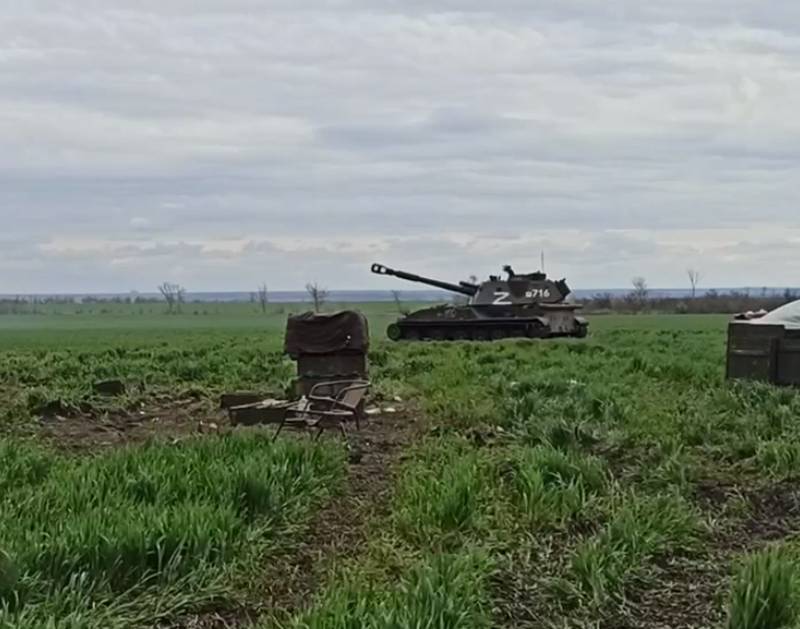 НМ ДНР прорвала оборону противника к западу от села Верхнеторецкое и получила возможность выйти Авдеевской группировке во фланг