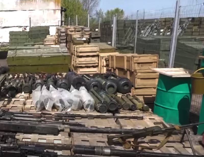 Под контроль российских войск перешёл полевой склад оружия и боеприпасов украинских вооружённых формирований на Донбассе