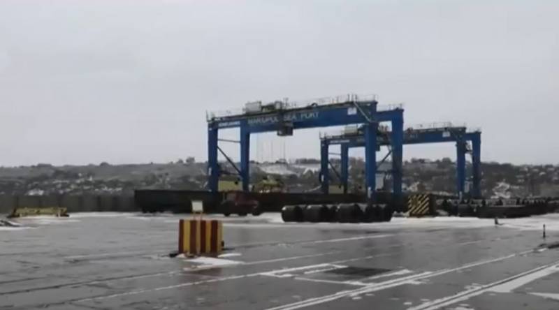 Войска России и НМ ДНР полностью взяли под свой контроль порт Мариуполя