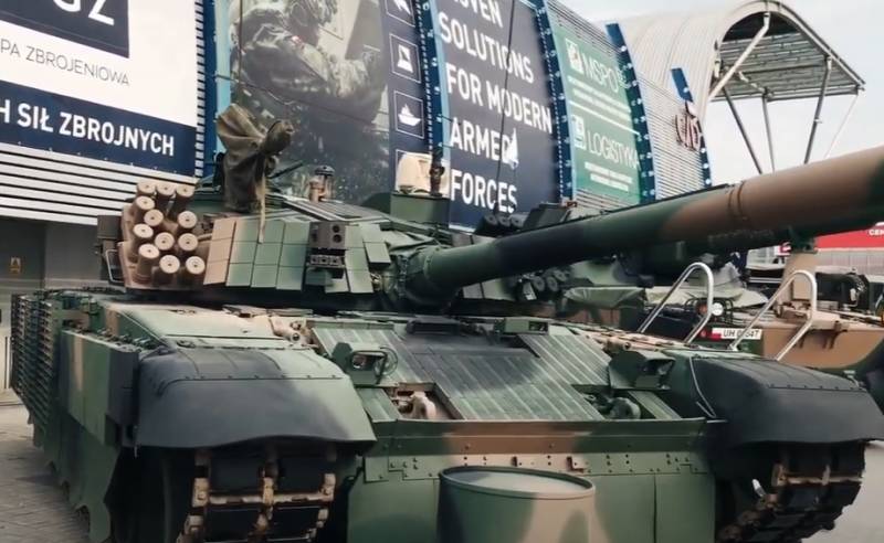 NYT: Передача Украине танков советского образца позволит укрепить ВСУ их позиции на Донбассе