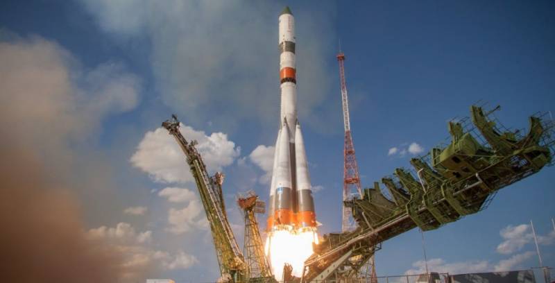 В мае будет принято решение о дальнейшей судьбе перекрёстных полётов на МКС