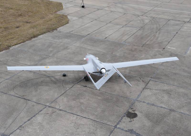 Foreign strike UAVs for Ukraine: "Bayraktars" and a replacement for them