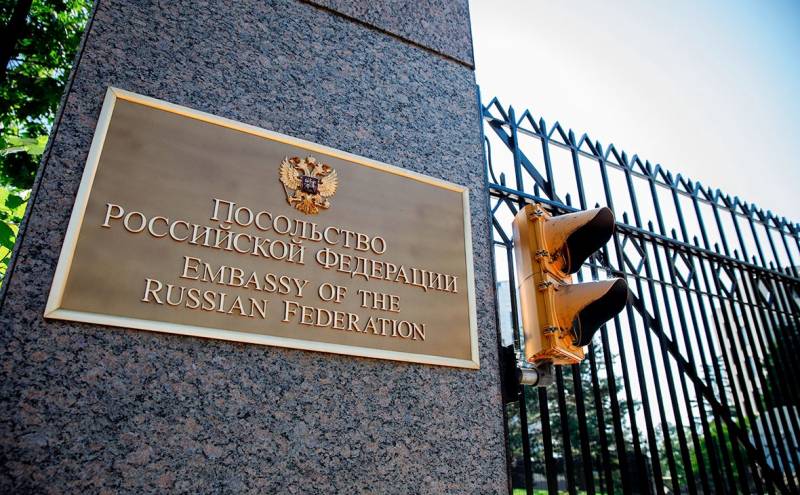 Посольство РФ в Вашингтоне: Деятельность биолабораторий Пентагона на Украине начали расследовать в США