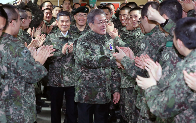 Как Мун Чжэин изменил вооруженные силы Южной Кореи