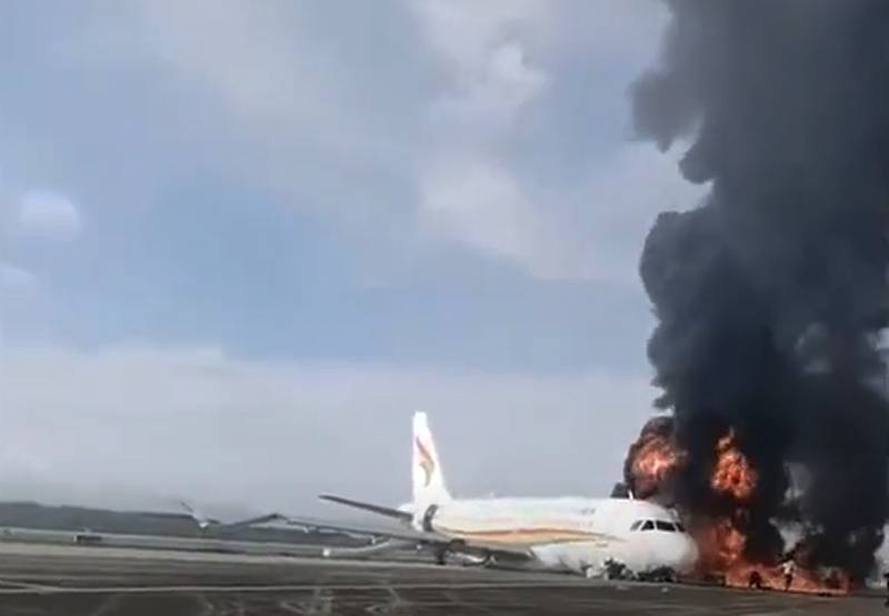 Самолёт авиакомпании «Тибет Эйрлайнс» загорелся после неудачной попытки взлёта в Китае